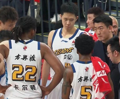 leyu-CCTV5+直播！山西男篮大战广厦，孙铭徽复出，胜负悬念很大！